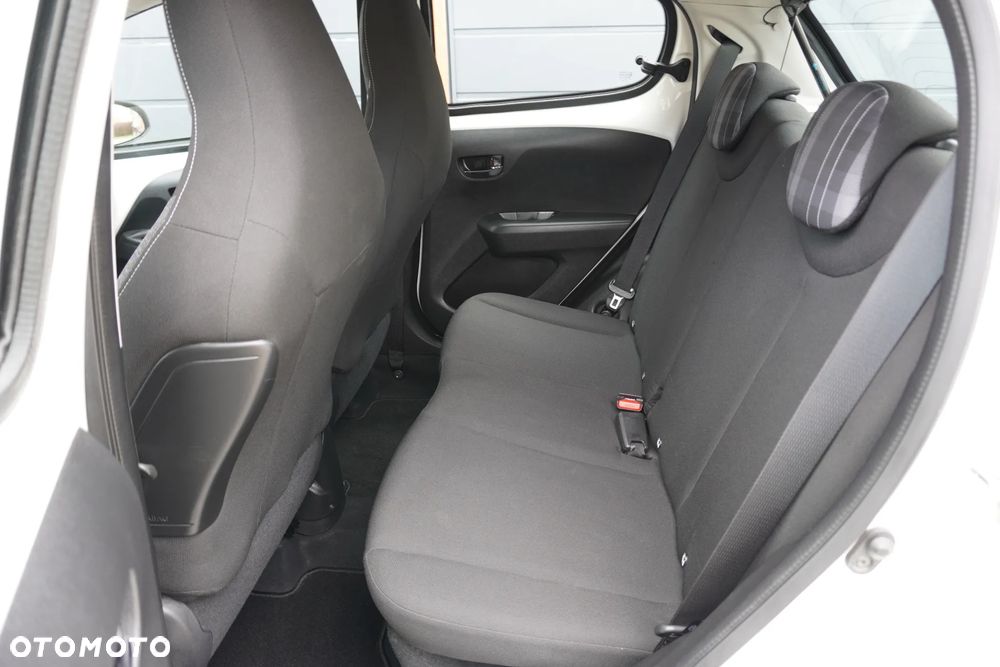 Peugeot 108 VTI 72 ETG5 Top Allure - 10