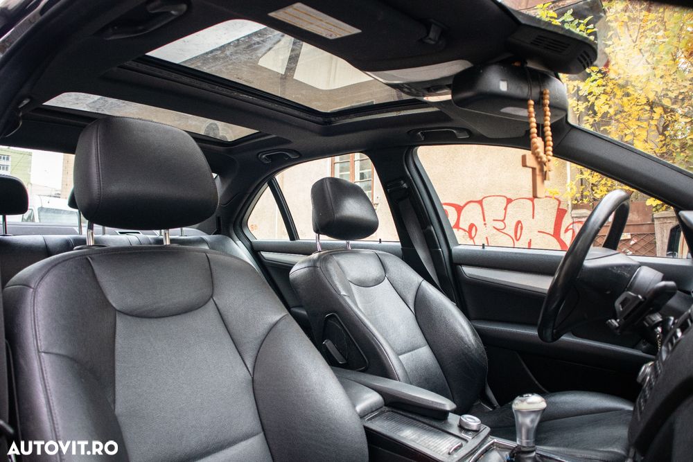 Mercedes-Benz C 220 CDI DPF BlueEFFICIENCY SPORT EDITION - 6