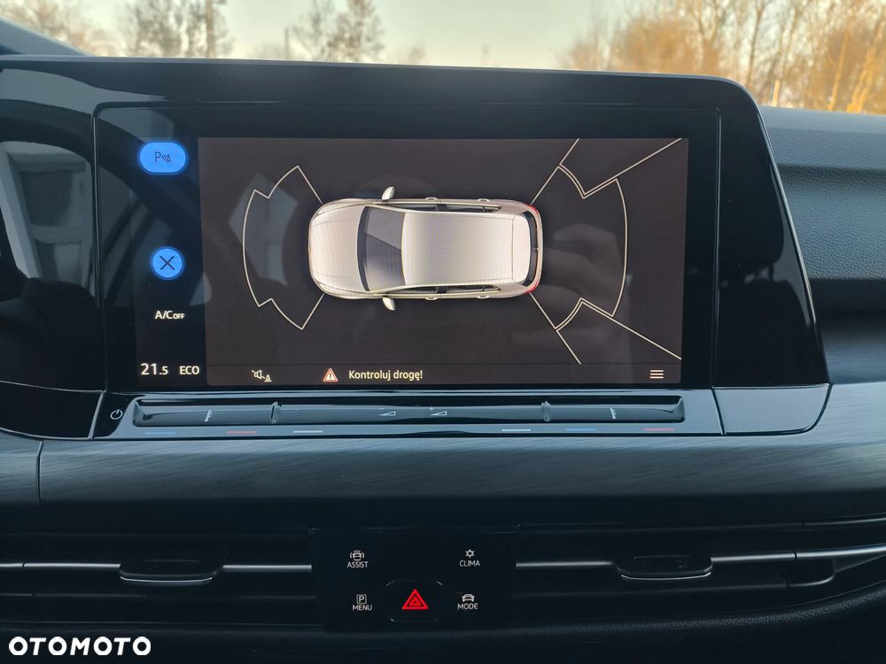 Volkswagen Golf - 36