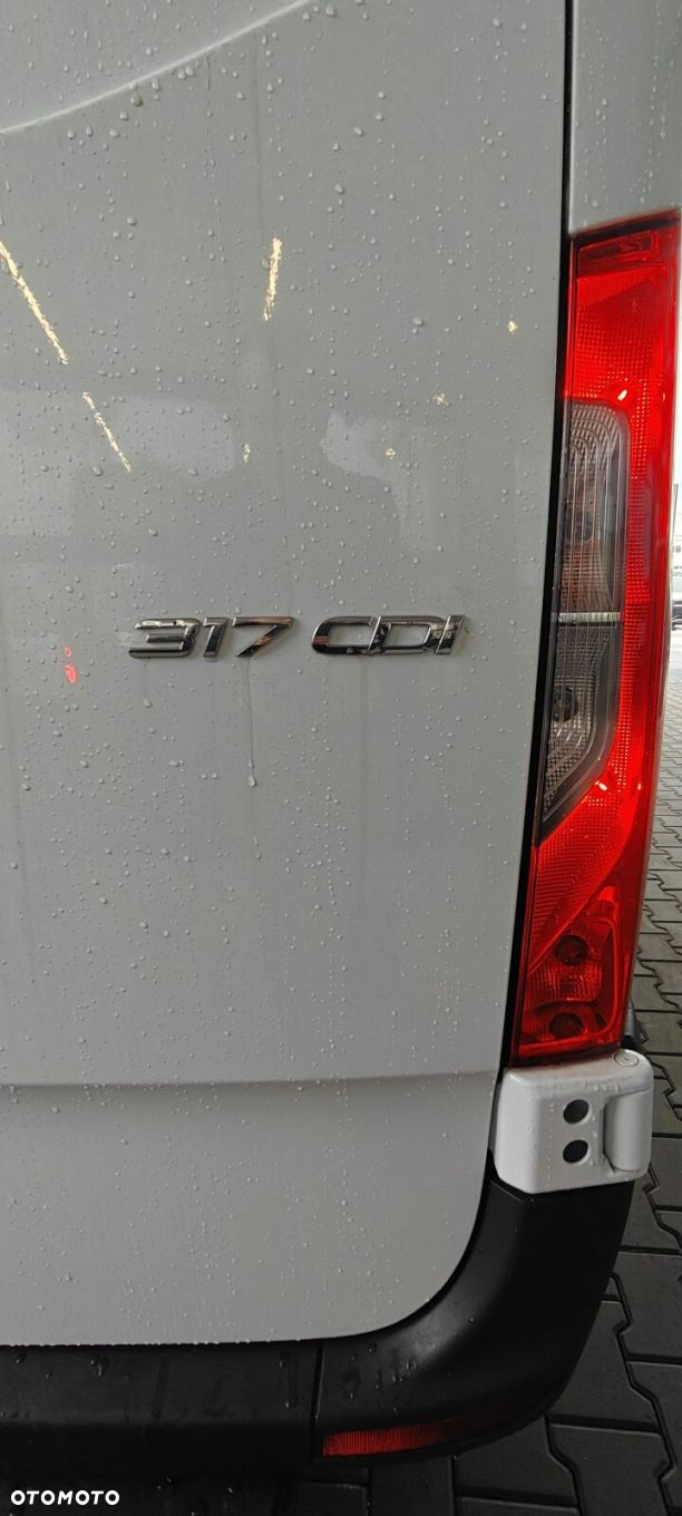Mercedes-Benz Sprinter 317 CDI KA OM654 - 10
