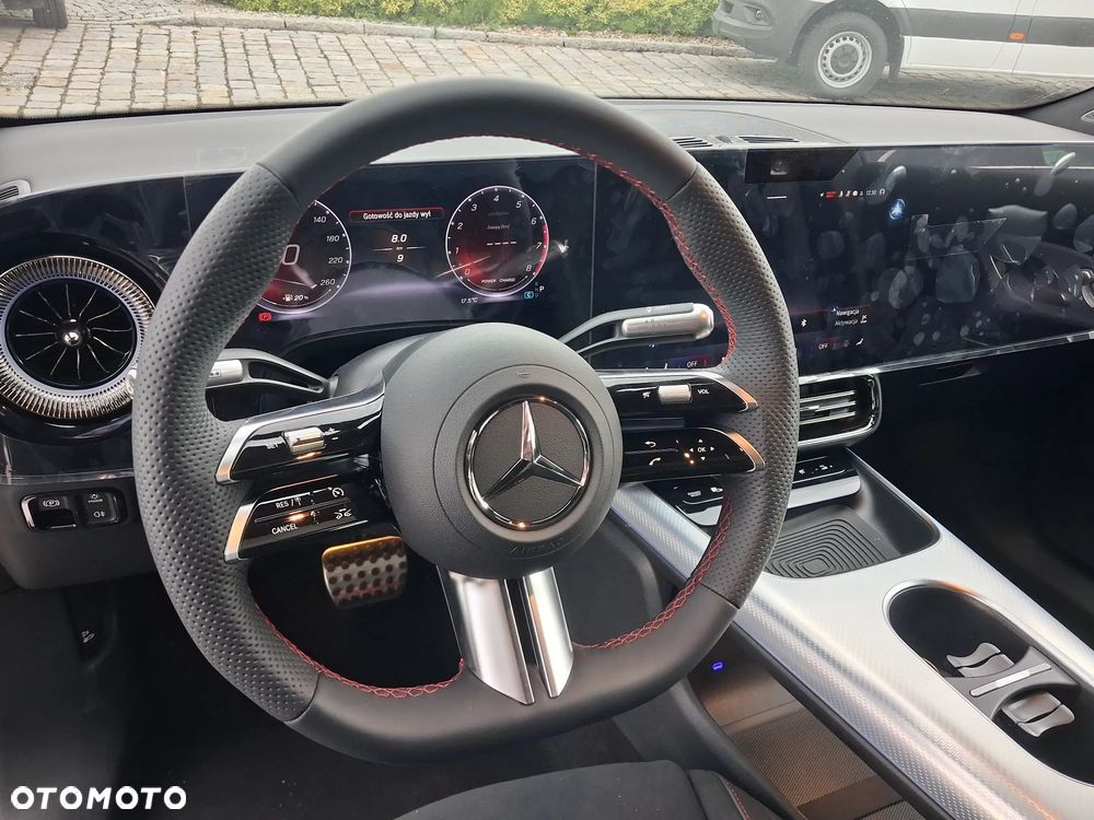 Mercedes-Benz CLA 200 mHEV 4-Matic 8G-DCT - 10