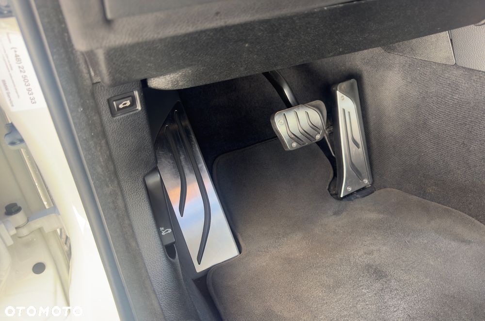 BMW 3GT 320d xDrive Sport-Aut Sport Line - 31