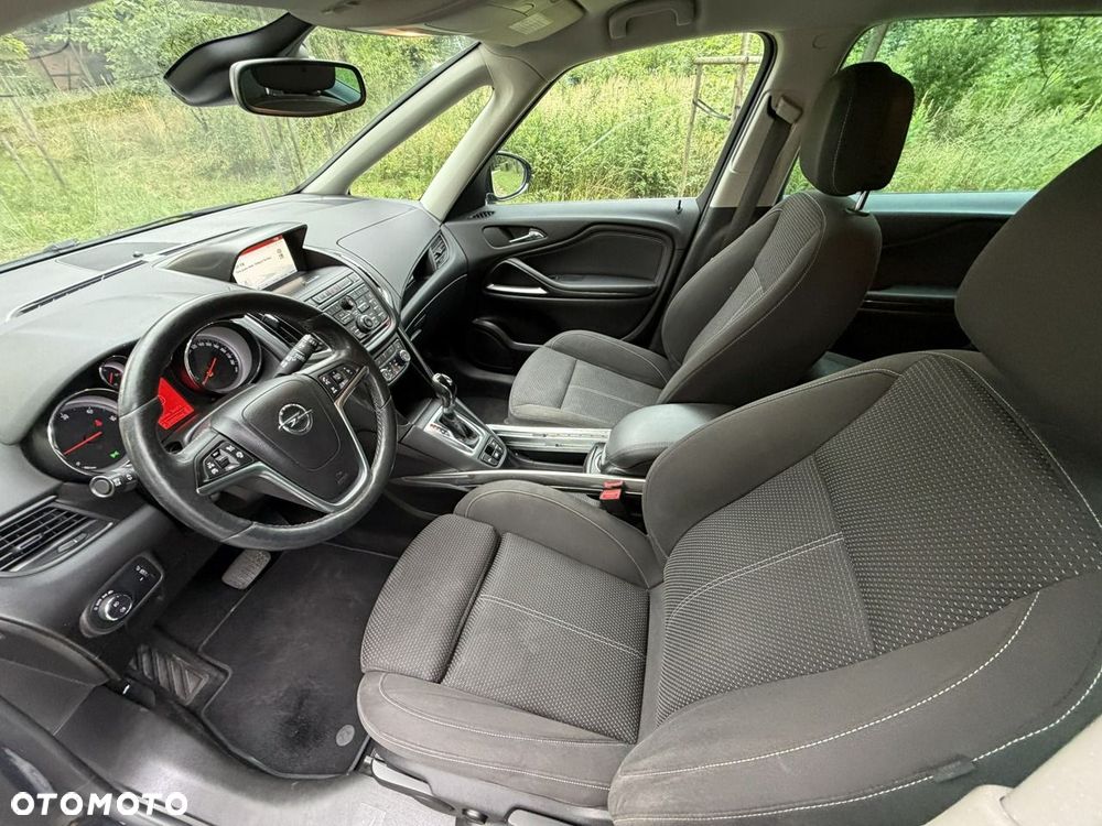 Opel Zafira - 20