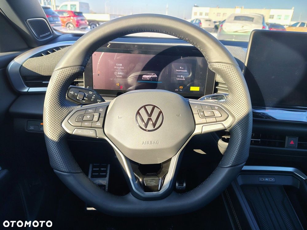 Volkswagen T-Roc - 14