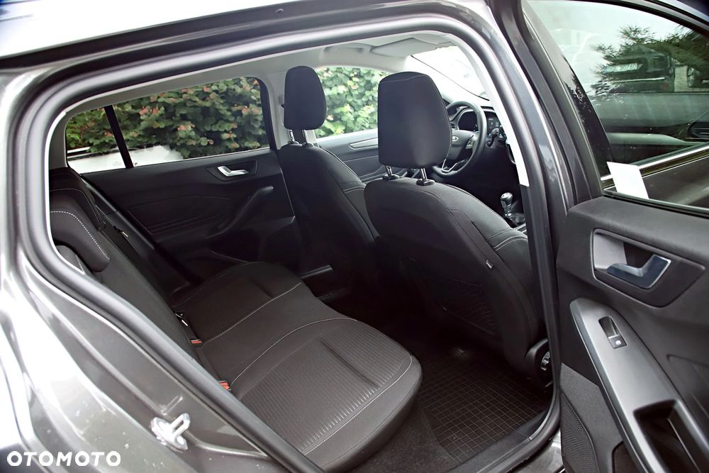 Ford Focus 1.5 EcoBlue STart-Stopp-System TITANIUM - 24
