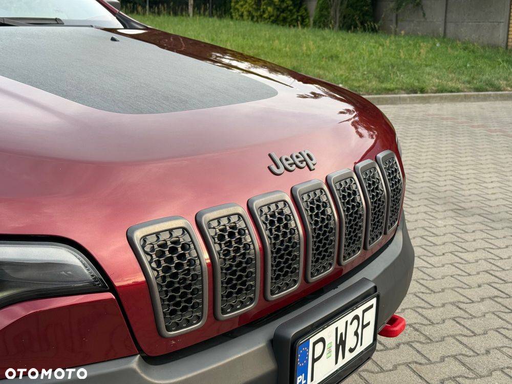 Jeep Cherokee - 2