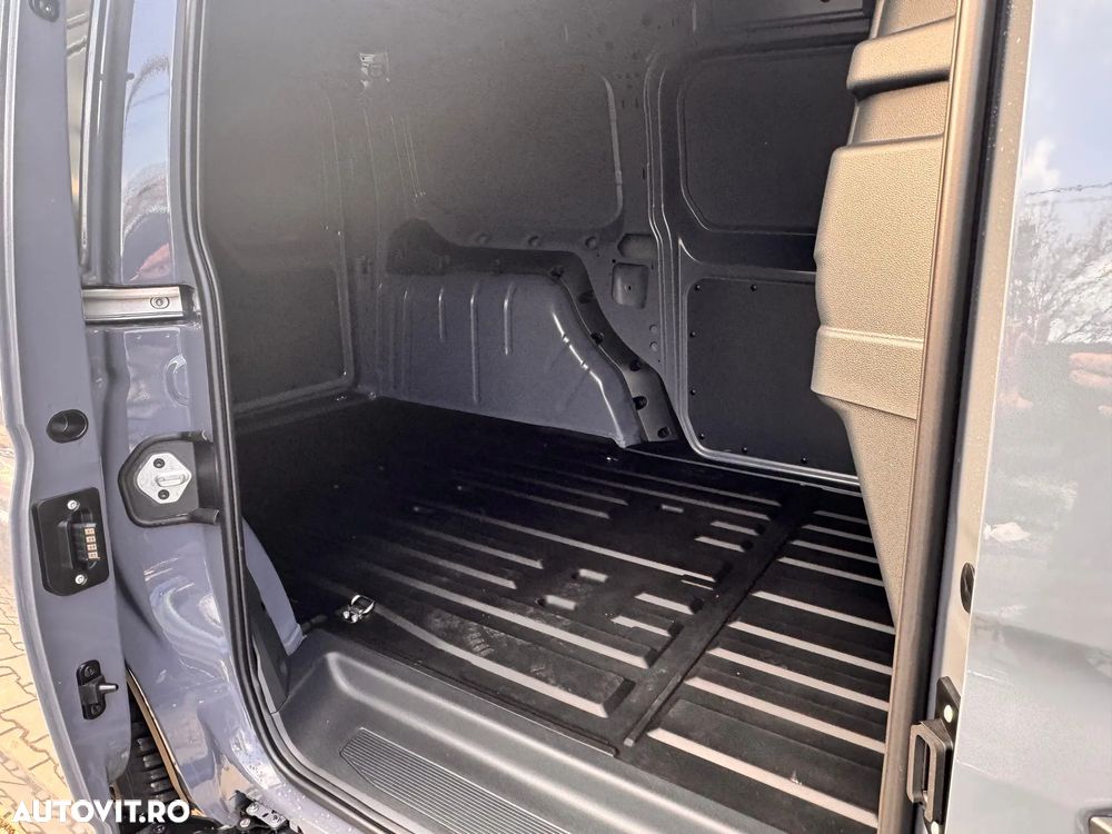 Volkswagen Caddy Maxi 2.0 TDI 75 kW - 10