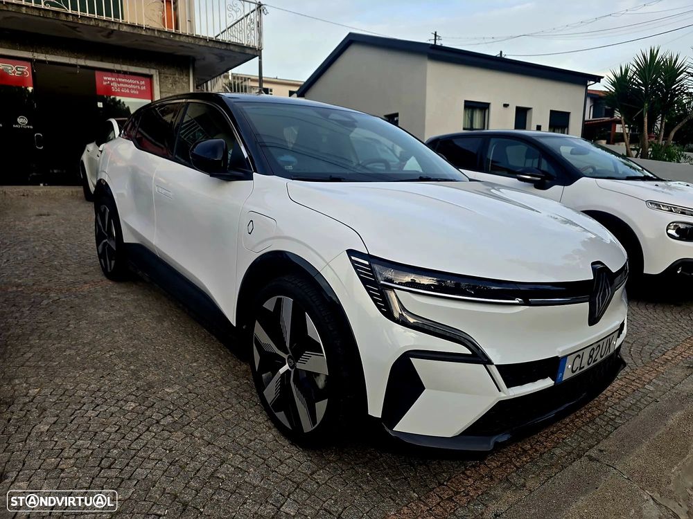 Renault Mégane E-Tech 2022 photo 2