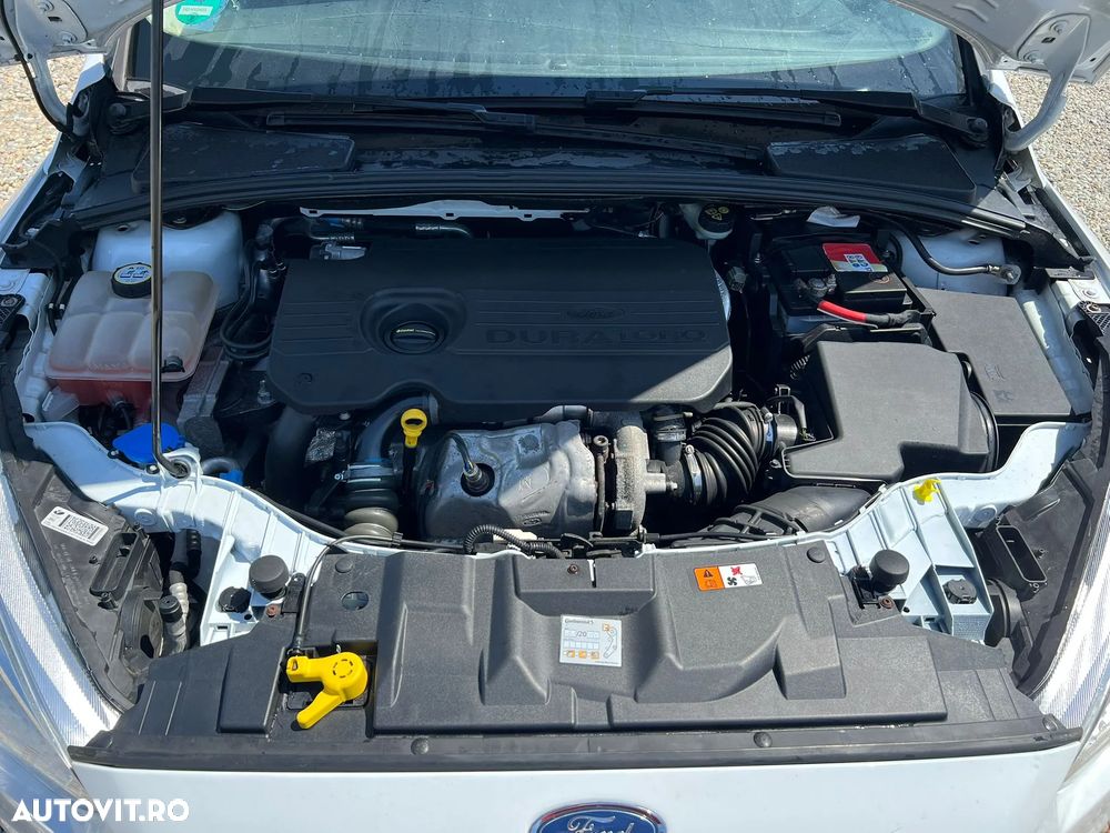 Ford Focus 1.6 TDCi ECOnetic 99g Start-Stopp-Sy SYNC Edition - 8