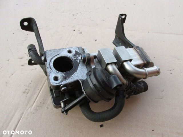 Audi A8 D3 3.0 tdi Chłodniczka spalin EGR 059131508N - 5