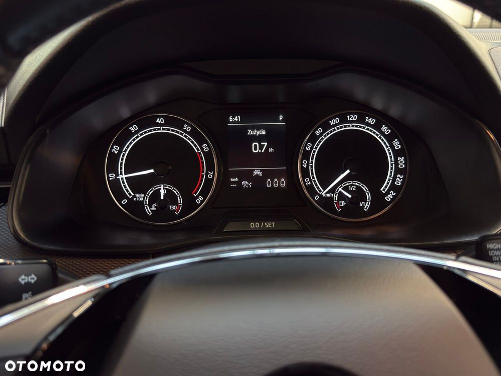 Skoda Kamiq 1.5 TSI Ambition DSG - 30