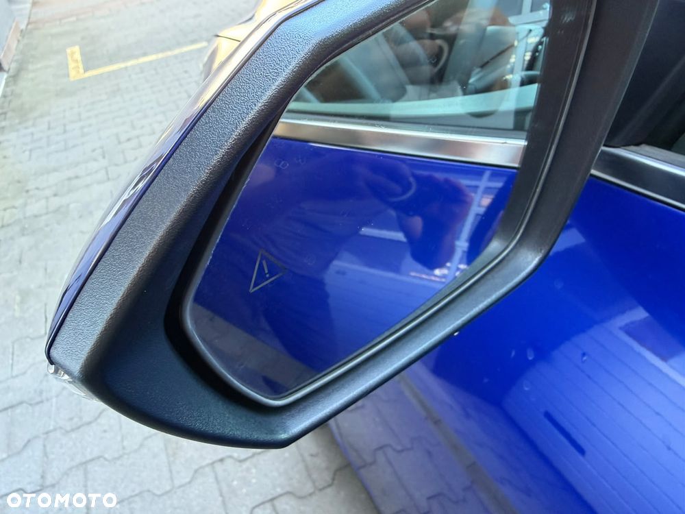 Hyundai Elantra 1.6 Executive CVT - 4