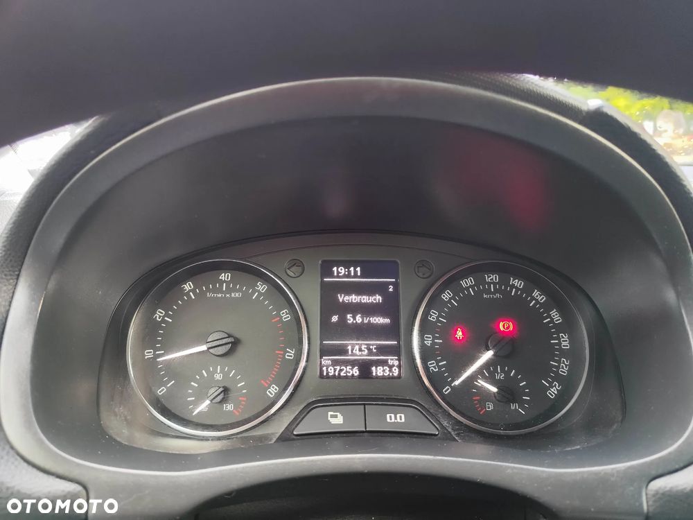 Skoda Fabia 1.2 TSI Ambiente - 11