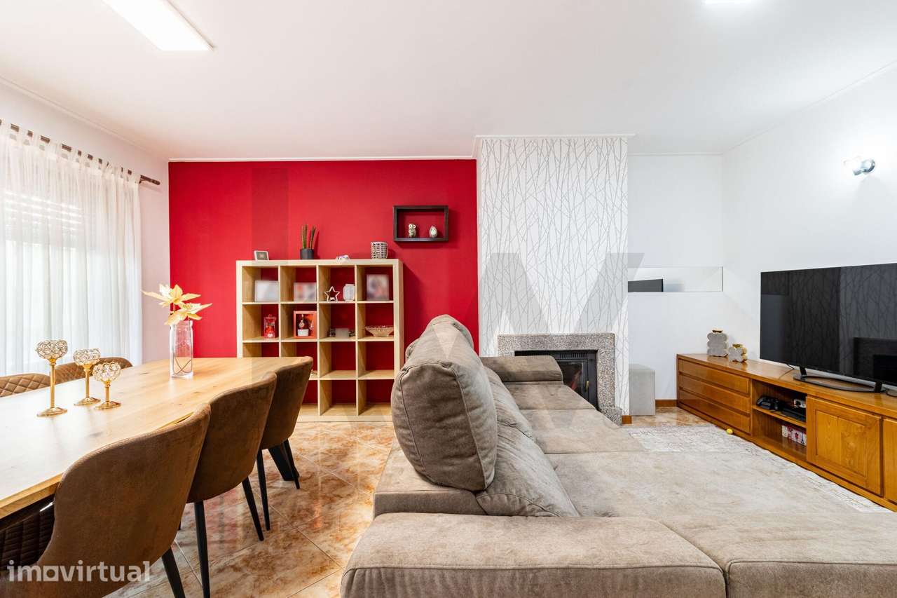 Apartamento T4 a menos de 5 min de São João da Madeira - Grande imagem: 3/25