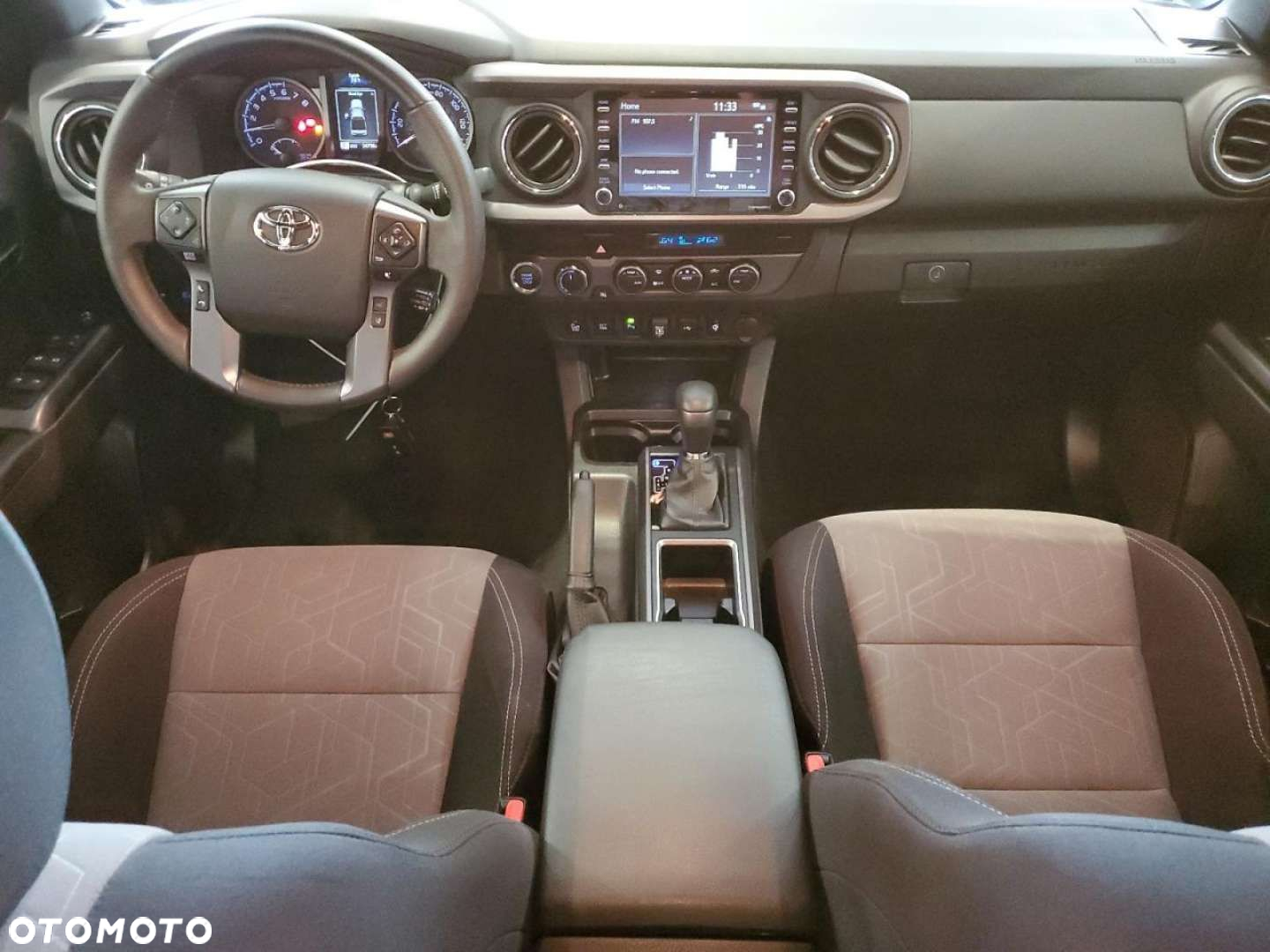 Toyota Tacoma - 9