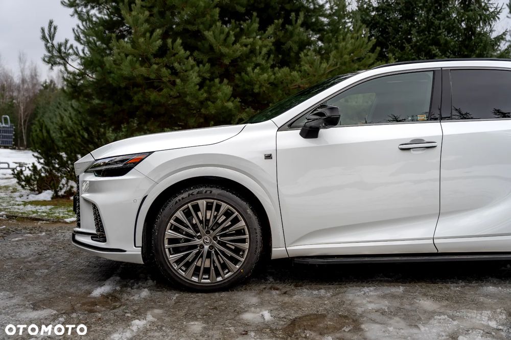 Lexus RX 500h F Sport Edition - 9