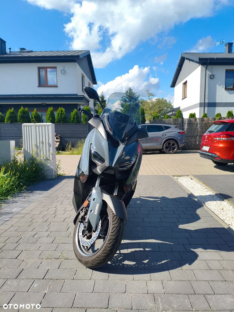 Yamaha X-max - 7
