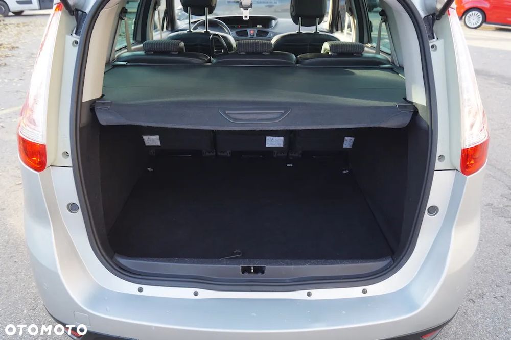 Renault Grand Scenic Gr 1.9 dCi Bose Edition - 22