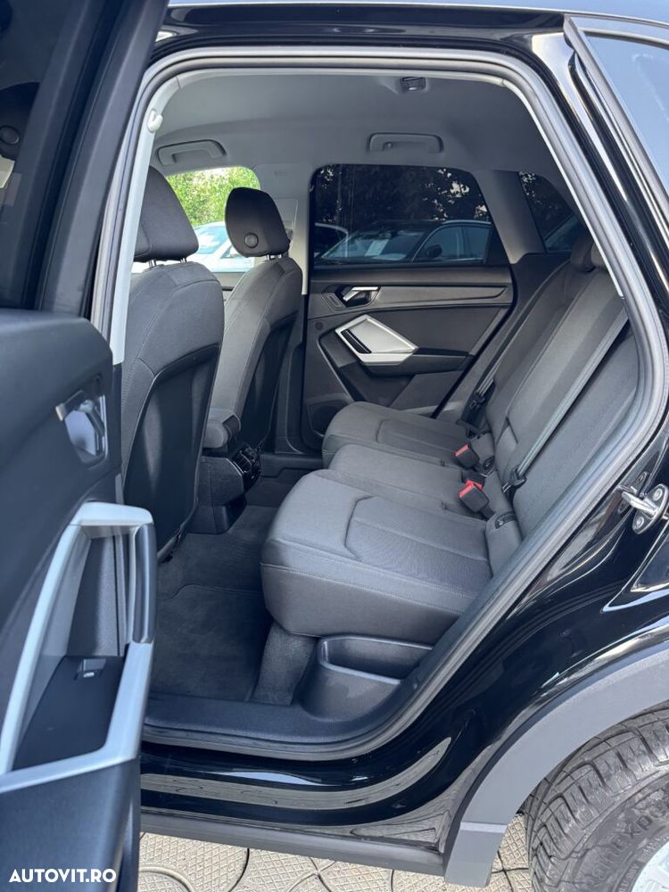 Audi Q3 - 17