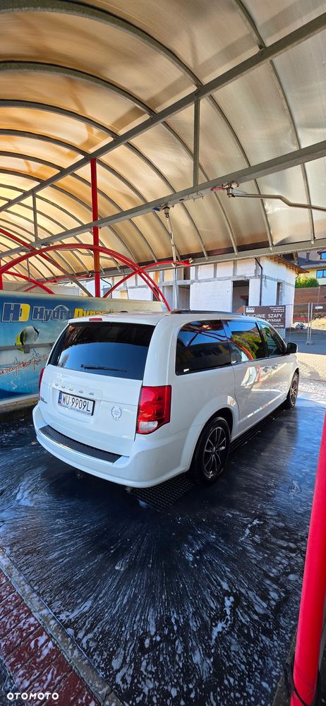 Dodge Grand Caravan 3.6 R/T - 3