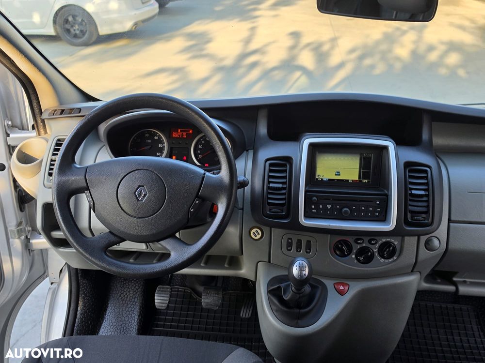 Renault Trafic Grand Passenger L2H1 Expression - 6