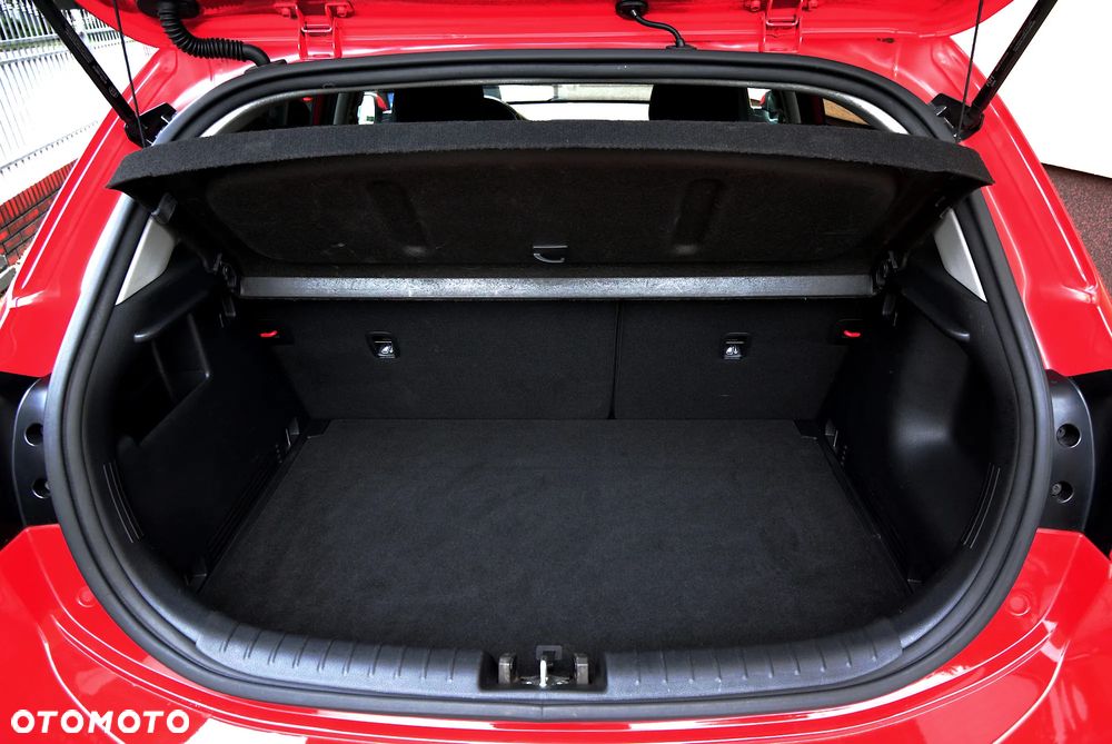 Kia Rio 1.0 T-GDI 100 Dream-Team Edition - 23