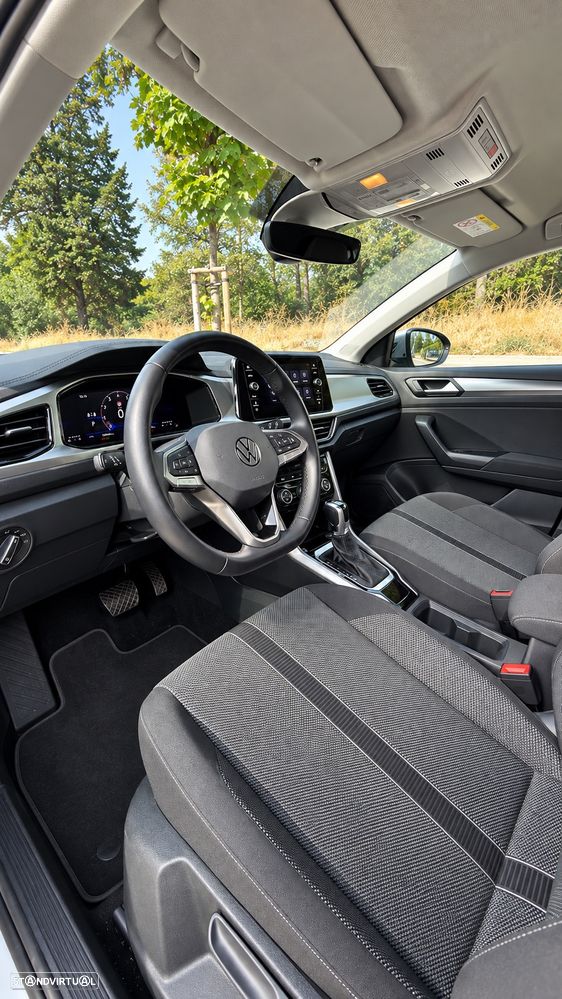 VW T-Roc 1.5 TSI Urban DSG - 3