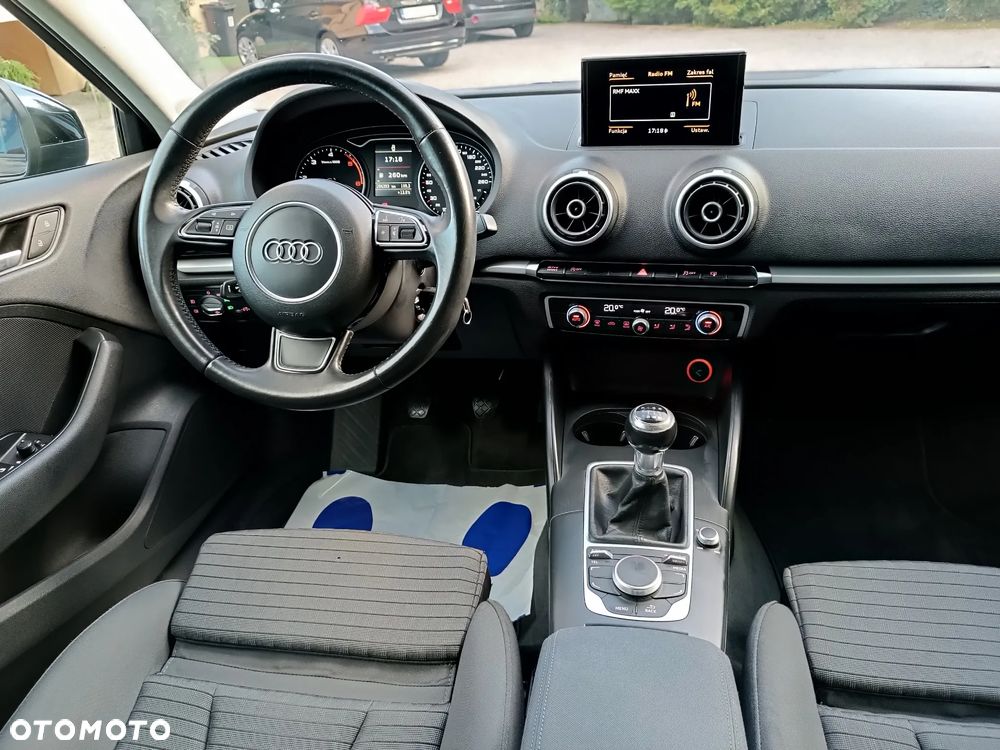 Audi A3 Sportback 1.6 TDI Sport - 30