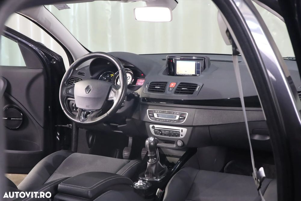 Renault Megane ENERGY dCi 110 Start & Stop Bose Edition - 20