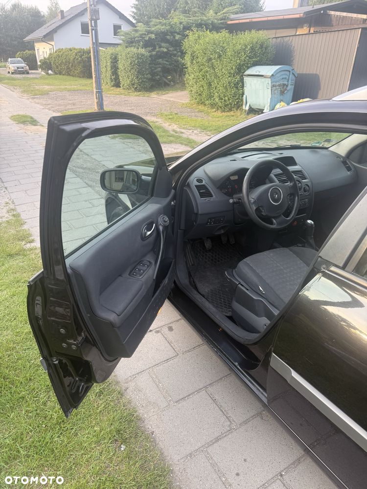 Renault Megane - 5