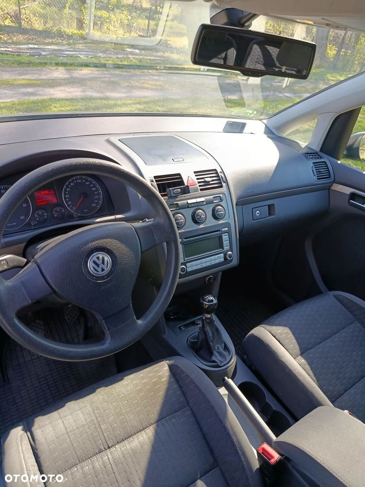 Volkswagen Touran 2.0 TDI Trendline - 5