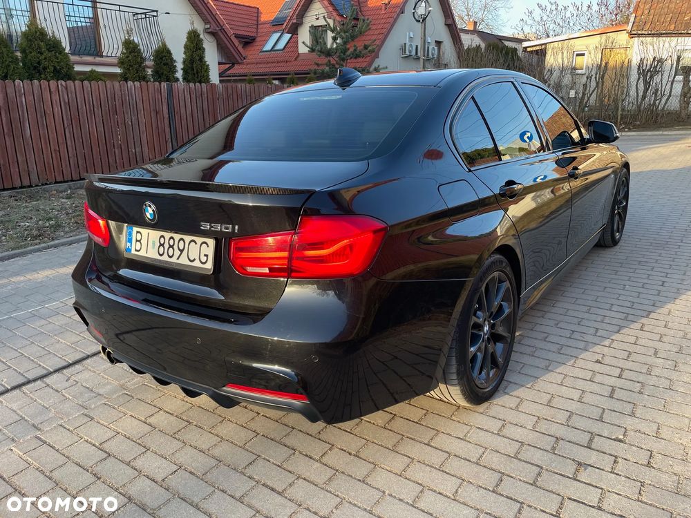 BMW Seria 3 330i M Sport Shadow - 6