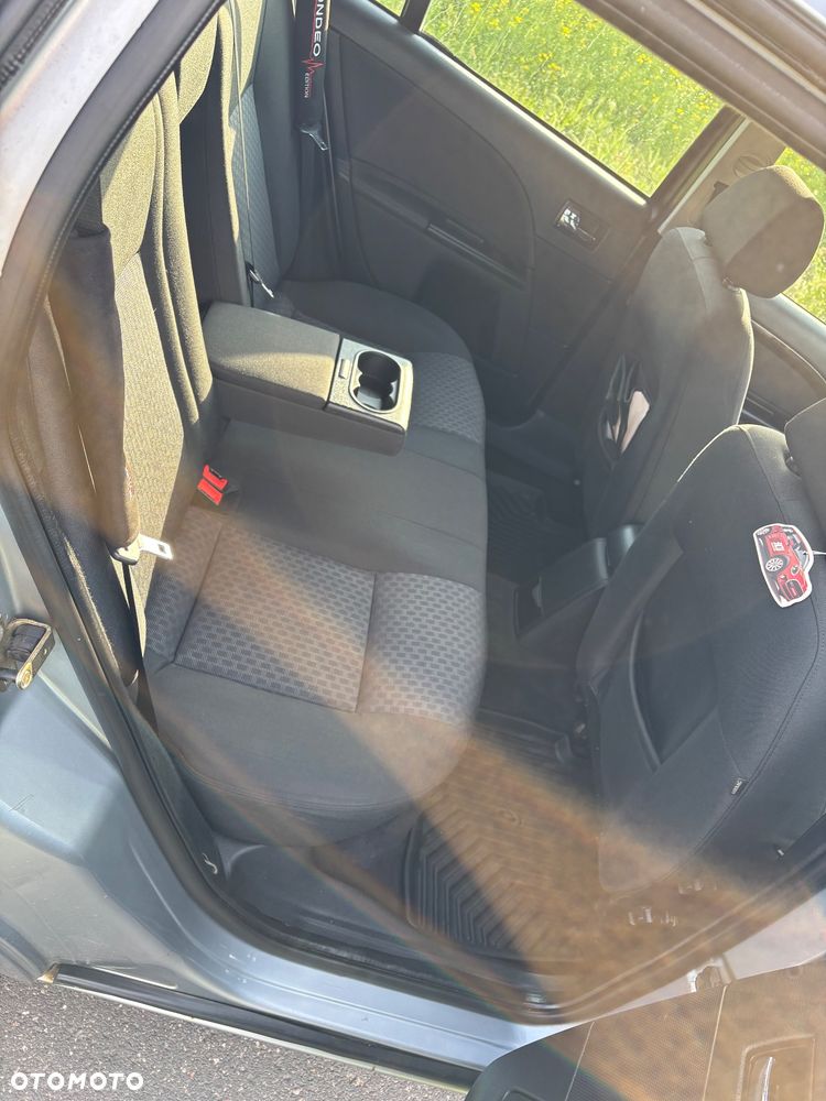 Ford Mondeo 2.0 TDCI Ghia - 24