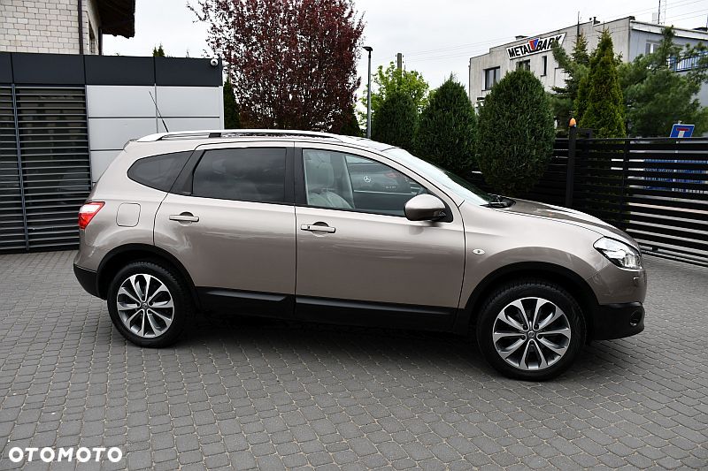Nissan Qashqai+2 2.0 tekna - 27