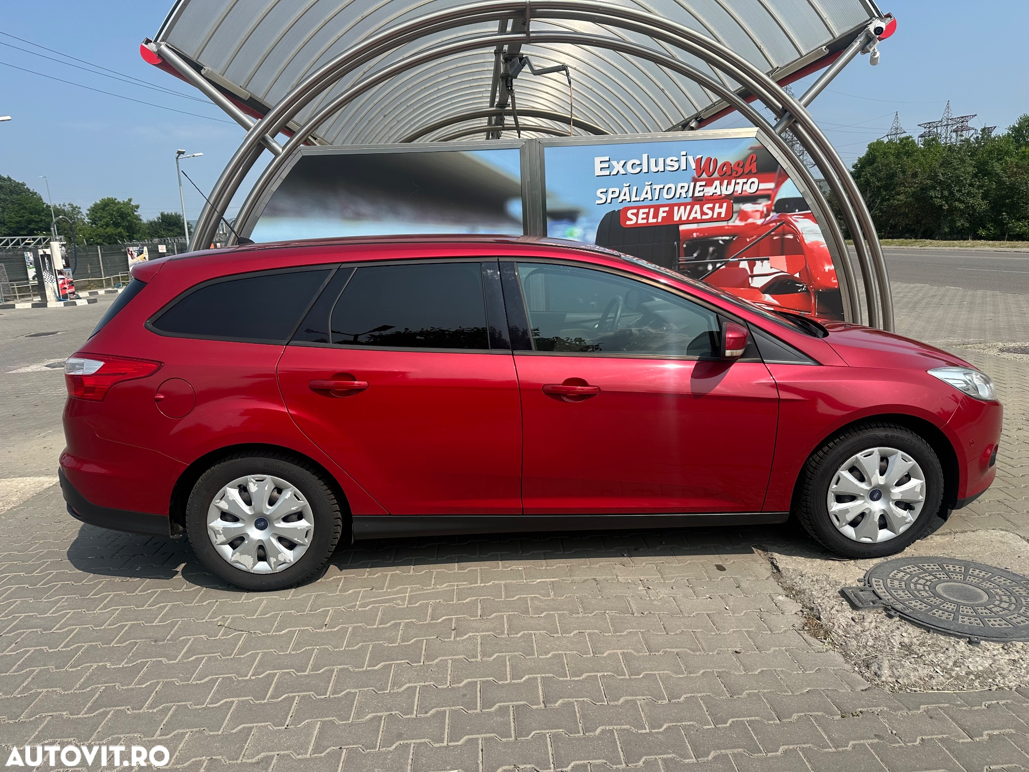 Ford Focus Turnier 1.0 EcoBoost Start-Stopp-System SYNC Edition - 9