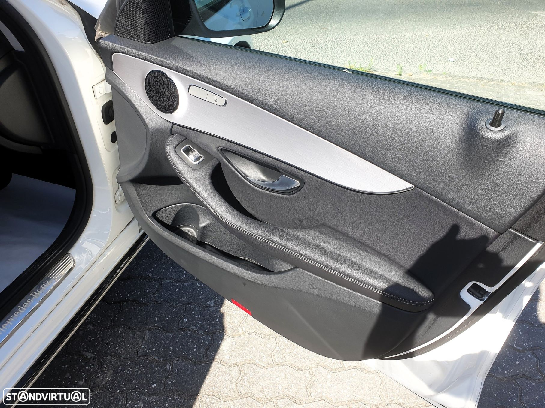 Mercedes-Benz C 220 d Station 9G-TRONIC Night Edition - 34