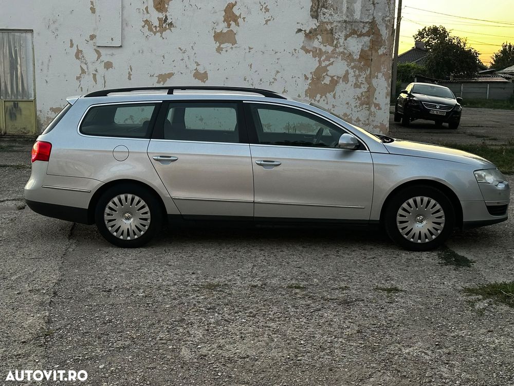Volkswagen Passat 1.9 TDI Sportline - 8