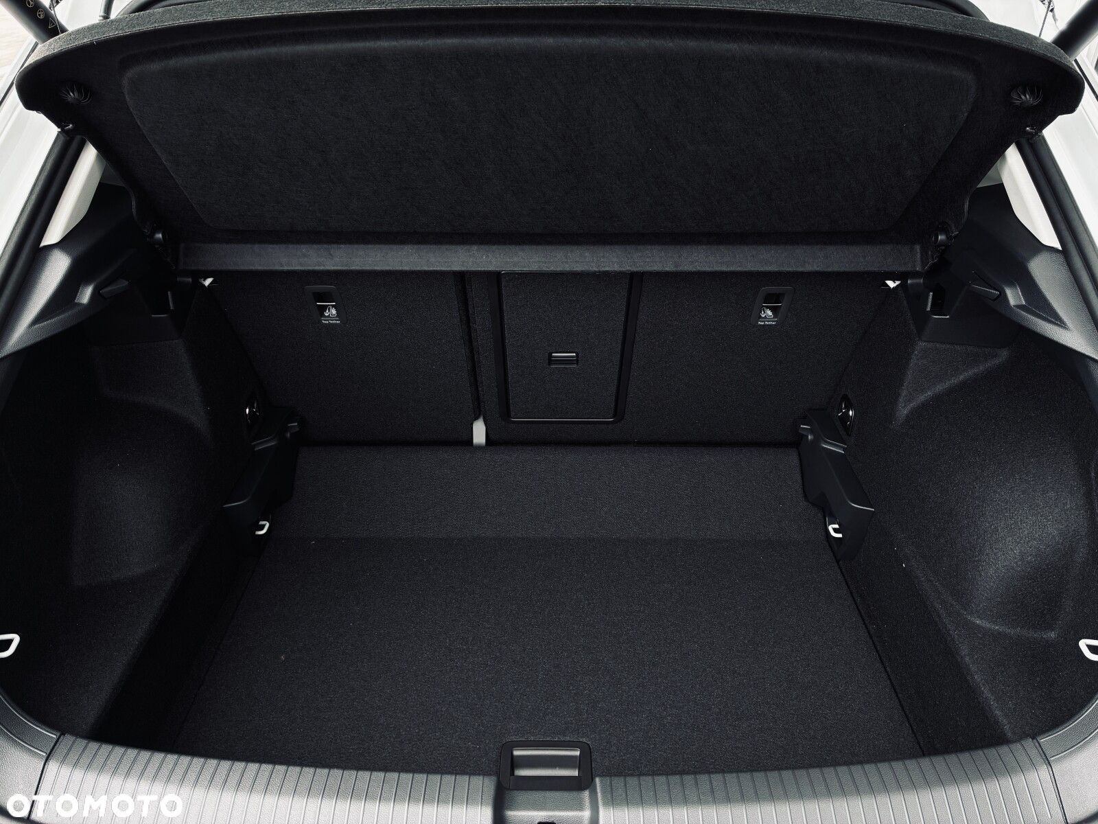 Volkswagen T-Roc - 25