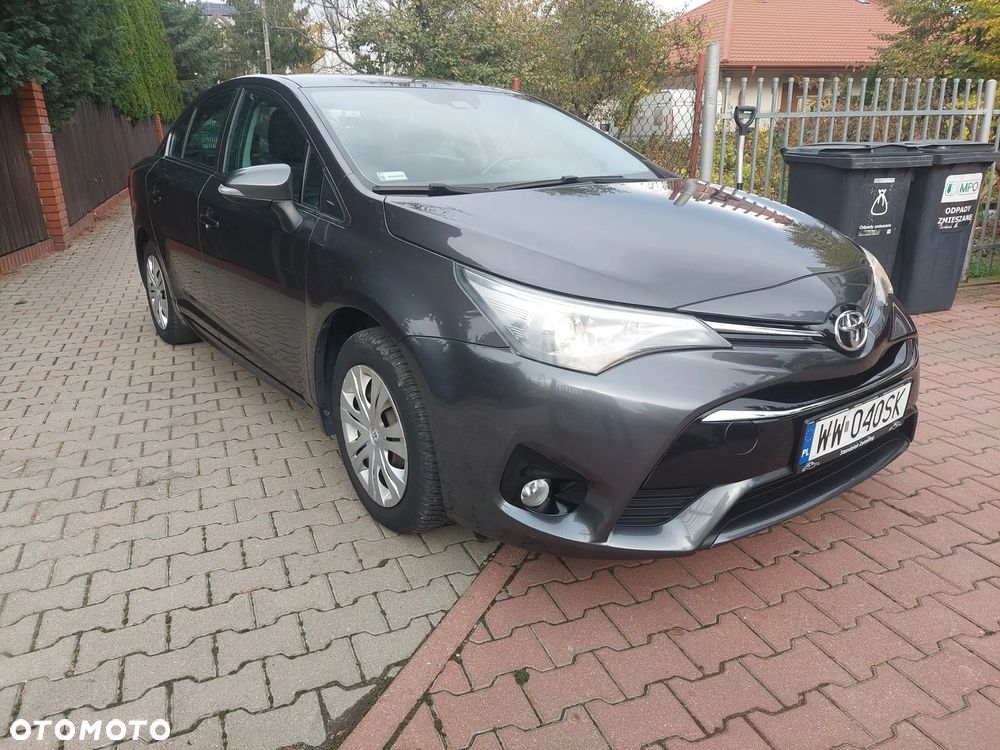 Toyota Avensis 2018 photo 3