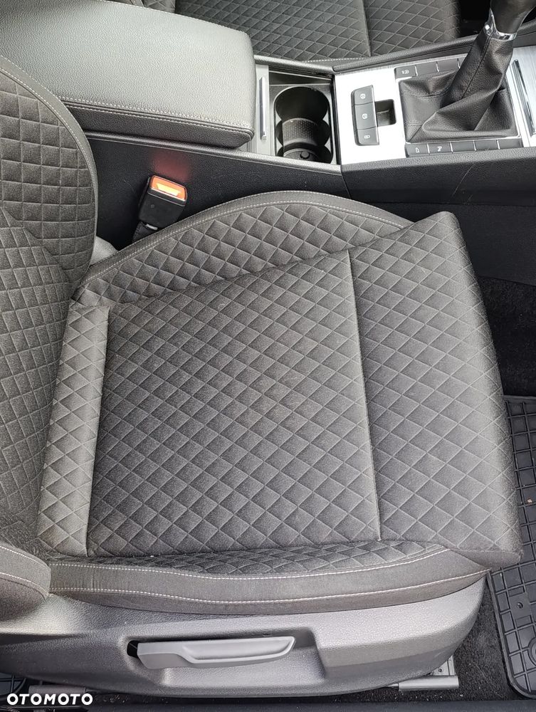 Skoda Superb 1.5 TSI ACT Ambition - 17