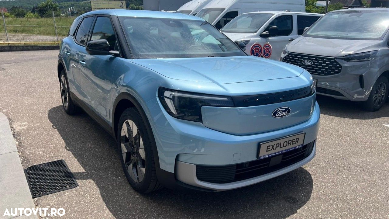 Ford Explorer AWD 79 kWh Extended Range Premium - 2