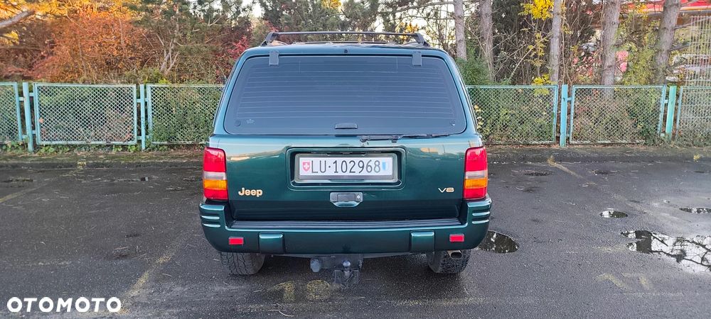 Jeep Grand Cherokee - 2