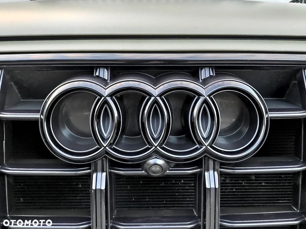 Audi SQ7 - 33