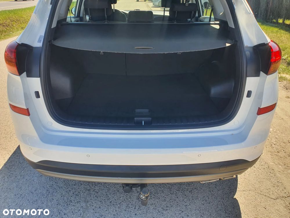 Hyundai Tucson 1.6 GDi 2WD Premium - 26