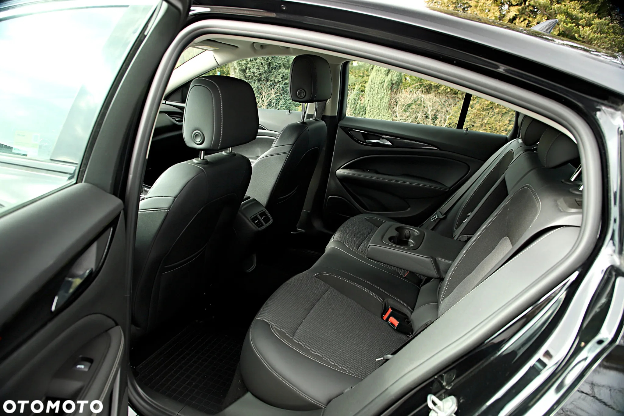 Opel Insignia - 20