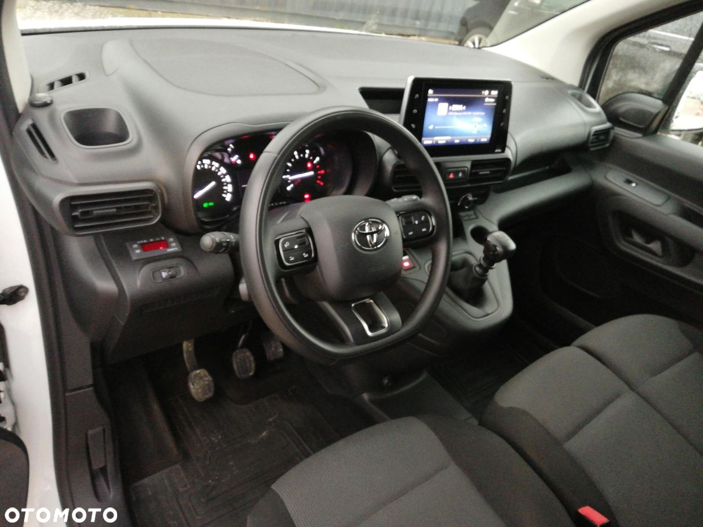 Toyota PROACE CITY - 10