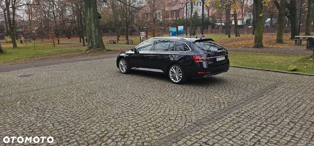 Skoda Superb 2.0 TDI SCR 4x4 L&K DSG - 9