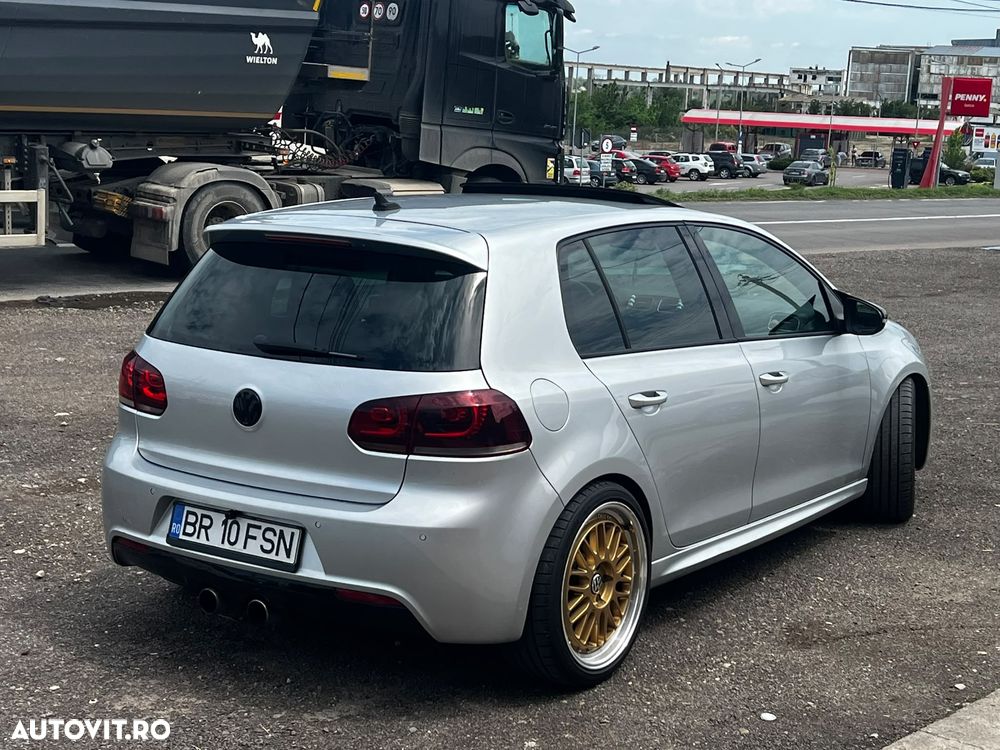 Volkswagen Golf 2.0 R DSG - 5