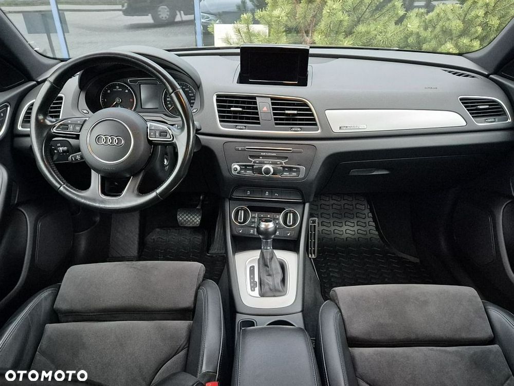 Audi Q3 2015 photo 4