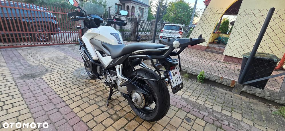 Honda VFR - 26